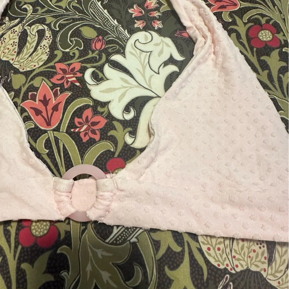 Frankies Bikinis soft pale